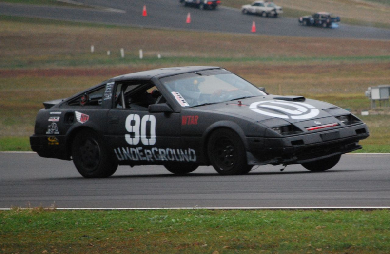 Illustration for article titled 24 Hours Of LeMons Arse Freeze-A-Palooza Über Gallery: Awesome Datsuns, Driven Nissans